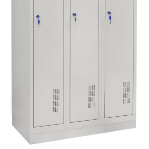 Цоколь для шафи шириною 900 мм