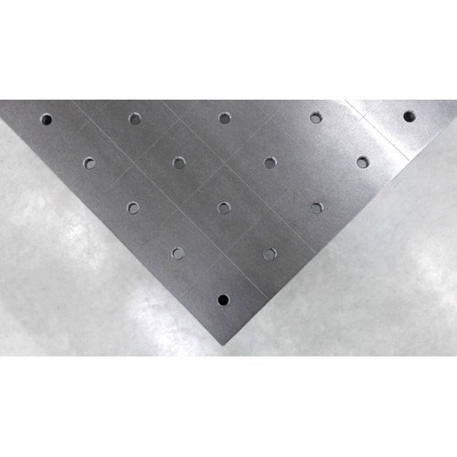 Стіл зварювальника GPPH SMART 15 1500х1480 з системою отворів 16 мм на ніжках