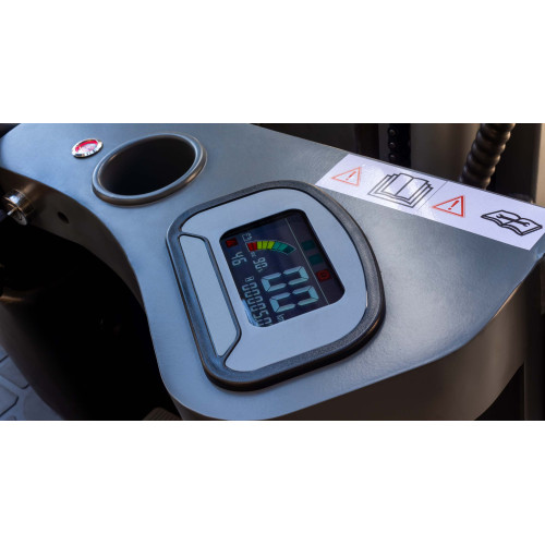 Электропогрузчик CPD15SE, 1,5т/4,5м, кислотный.акк.