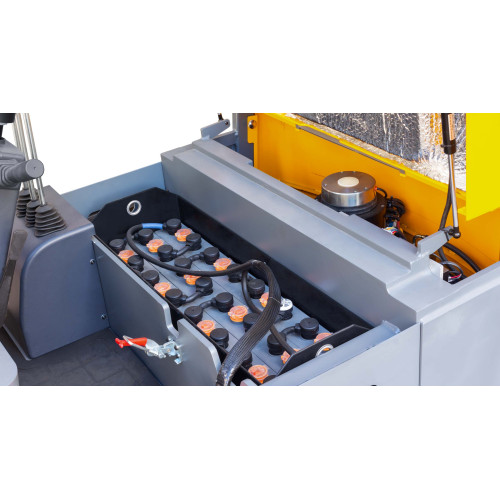 Электропогрузчик CPD15SE, 1,5т/4,5м, кислотный.акк.