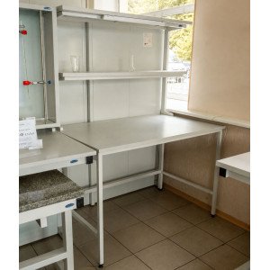 Стол лабораторный СЛ-Ф 12х7х9 с Надставкой сервисной НСF-П 12Л